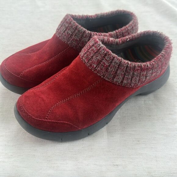 Dansko Eartha Red Suede Slip on Mule Shoes 38-7 - Picture 3 of 8